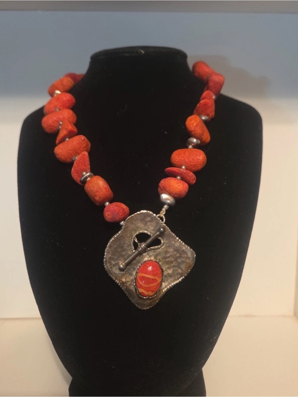 SILPADA-Sterling Silver
Hammered Red Sponge Coral
Front Toggle Necklace